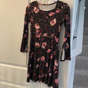 Skater Style Dress. Girl’s Size 10/12. EUC